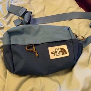 Retro north face fanny pack
